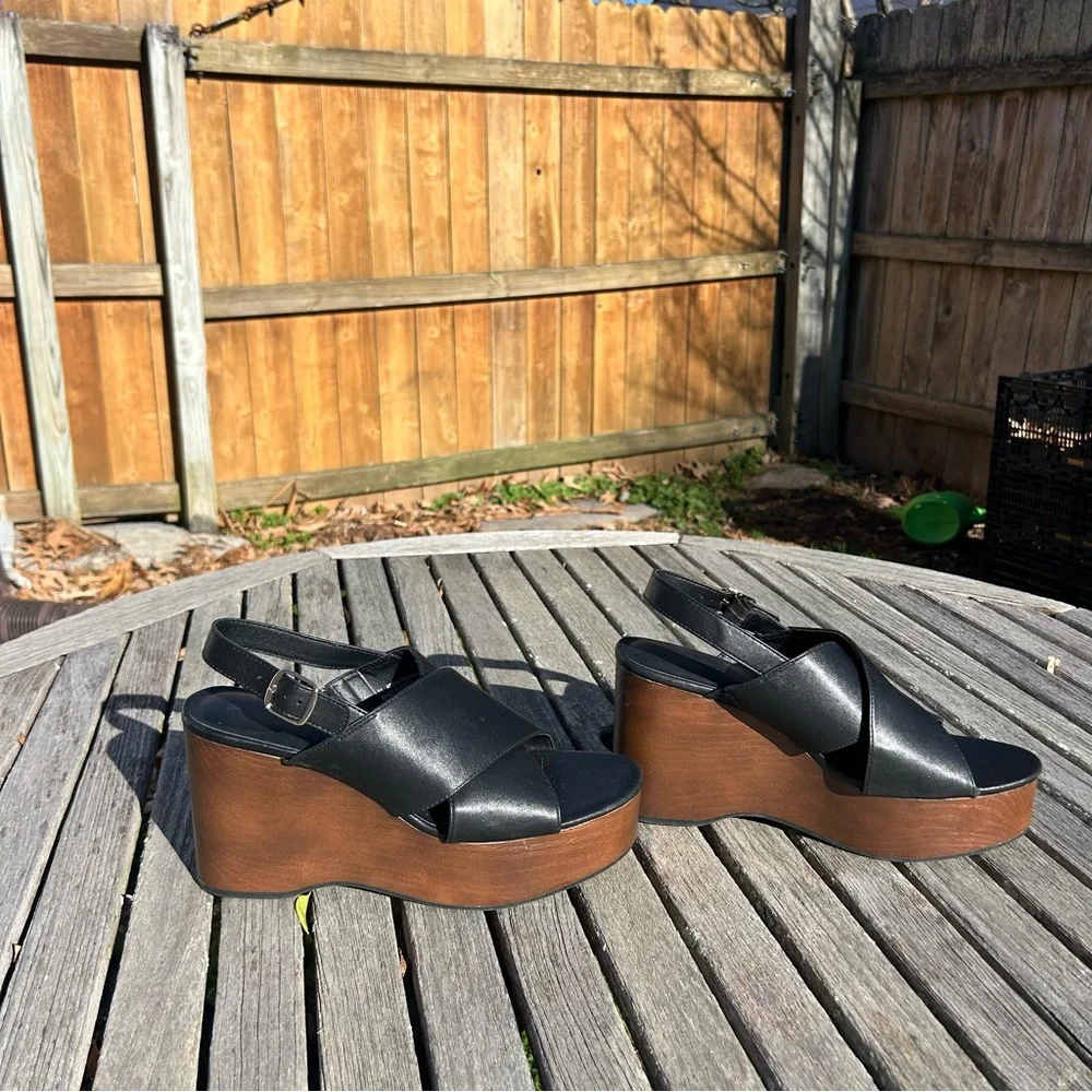 Women's Naomi Wood Wedge Heels with Memory Foam Insole -Universal Thread size 11